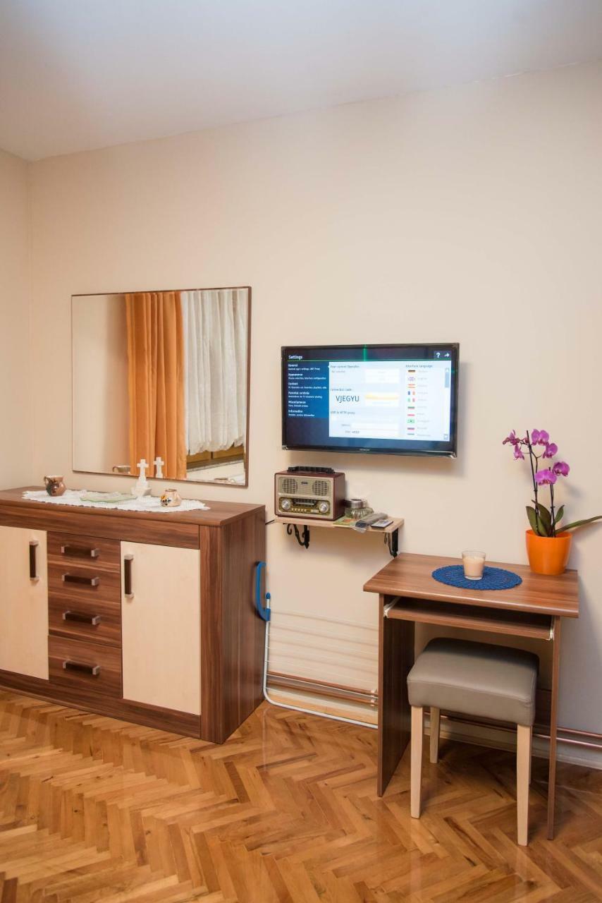 Rooms Vlado Daruvar Εξωτερικό φωτογραφία